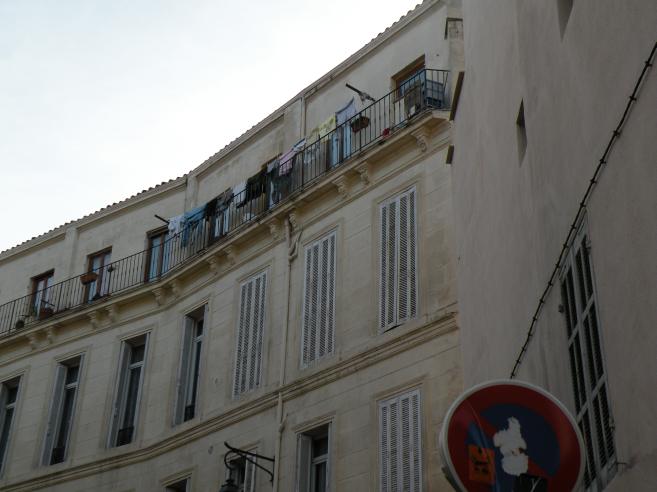  balcon avec linge 